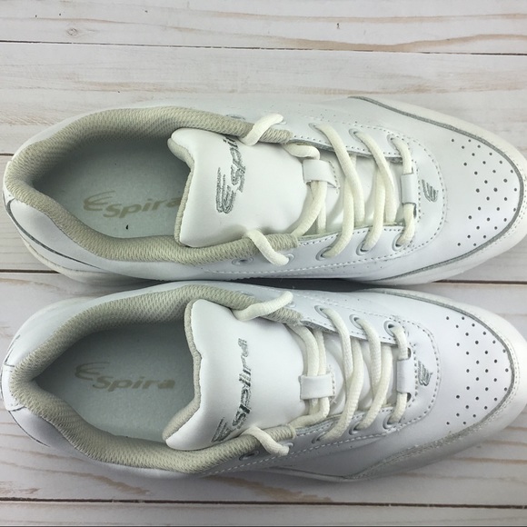 Spira White Walking Shoes Size 7.5 - Picture 8 of 8